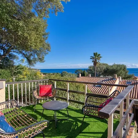Апартаменты Casa Ushuaia Face Au Golfe De St-tropez
