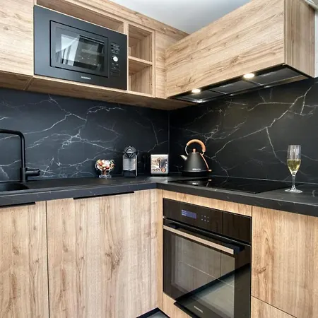 Casa Ushuaia Face Au Golfe De St-tropez * 圣马克西姆